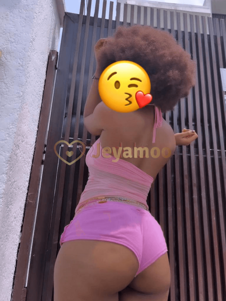 Sexy minette - rencontre_escortes Yaounde, Bastos | Jeyamoo