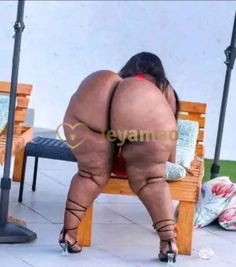 Katchy perversion au clitoris tendu - rencontre_escortes Douala, Ange Raphaël | Jeyamoo