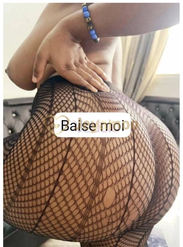 Massage complet sexcam et baise foudroyante - rencontre_escortes Yaounde, Obili | Jeyamoo