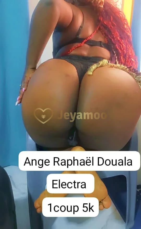 Electra la mère de la boss - Douala 3 | Jeyamoo