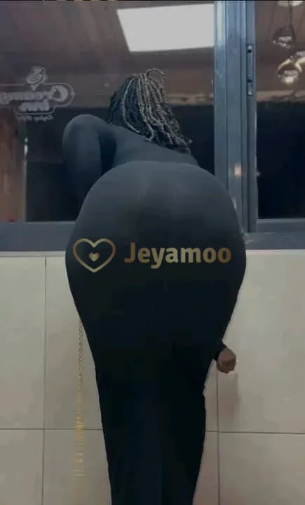 Ta boss fontaine - rencontre_escortes Douala, Bonamoussadi santa lucia | Jeyamoo